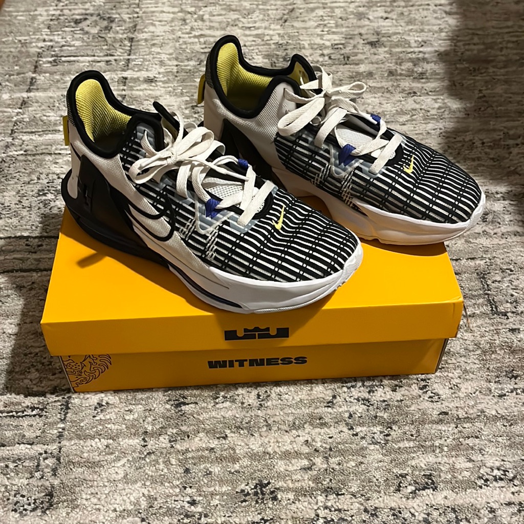 Lebron Witness 6 White Persian Violet Basketball Shoes